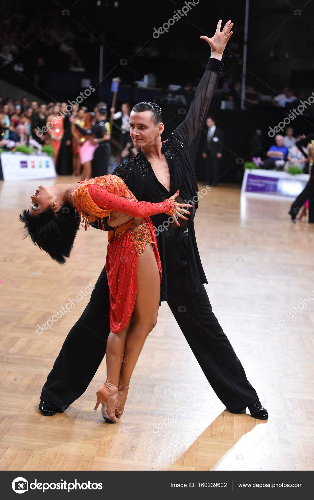 Dance Latin Couple In A Dance Pose Stock Editorial Photo