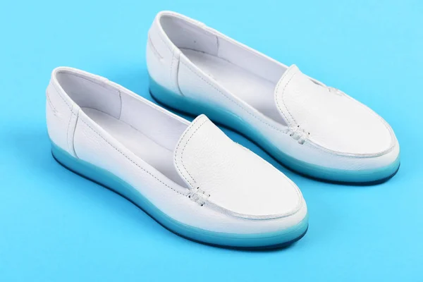 Moccasins for women in white color. Summer fashion — Stock Photo, Image