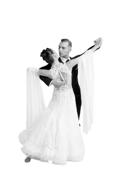 Ballrom dance couple in a dance pose isolated on white bachground — Stock Photo, Image