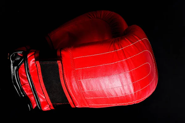 Boxhandschuh-Duett aus rotem Leder — Stockfoto