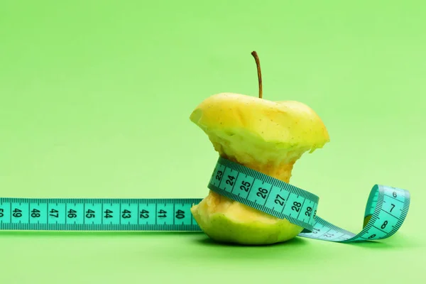 Concepto de pérdida de grasa y alimentos bajos en calorías —  Fotos de Stock