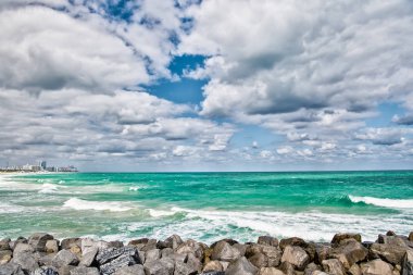 Miami, bulutlar ve south Beach kehribar deniz deniz manzarası