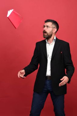 Not defterinde hava adamla. Başarı, iş ve mezuniyet kavramı