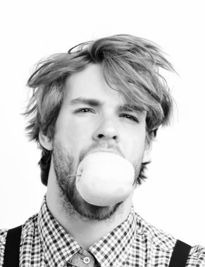 İnce şekli ve sağlıklı beslenme kavramı. Taze meyve ile çiftçi