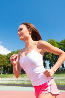 Antrenmanda koç ya da antrenör.