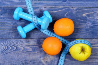 Teyp, meyve ölçme ile sağlıklı beslenme kavramı, dumbell ağırlık