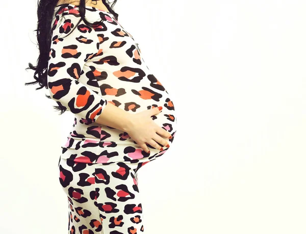 孕妇的女性手抚摸着她的腹部 — 图库照片