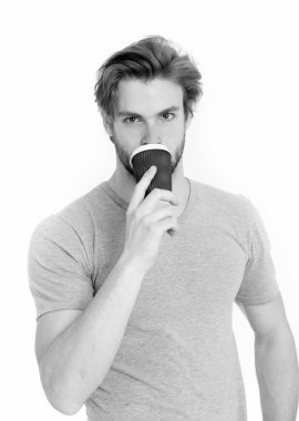 yakışıklı delikanlı içki paket servisi olan restoran kahve veya çay Kupası