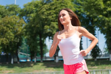 Yarışma ve gelecekteki başarı koşucusu.