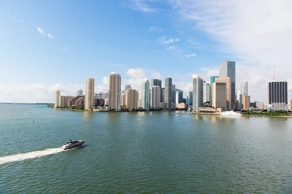 Miami skyline skyscraper