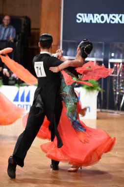 Bir Tanımlanamayan dans iki Grand Slam S sırasında bir dans poz sonra