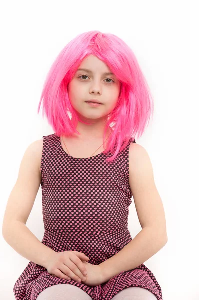 Girl in pink hair wig isolated on white — Stock Photo, Image