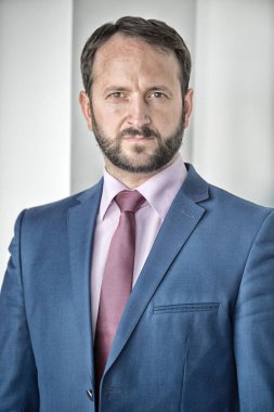 Moda, tarz, kıyafet yönetmeliği