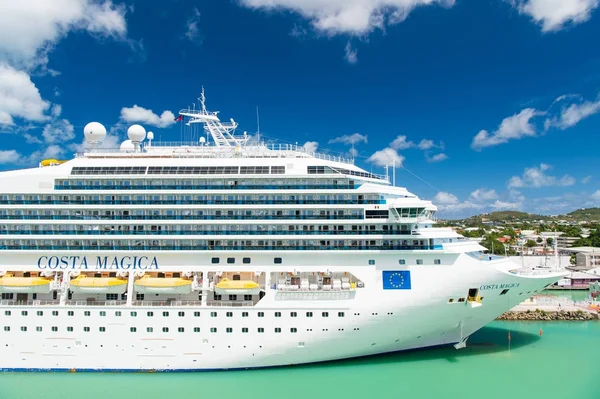 Johns Antigua March 2016 Cruise Ship Costa Magica Docked Sea — Stock Photo, Image