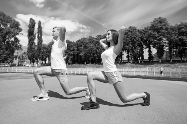 Deporte Fitness Actividad Energía Verano Entrenador Salud Hombre Mujer Soleados — Foto de Stock