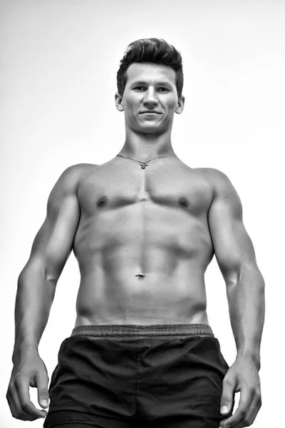 Mann Mit Nacktem Muskulösen Oberkörper Sportler Mit Starken Händen Bizeps — Stockfoto