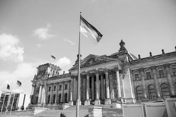 Edificio del Reichstag, sede del Parlamento alemán — Foto de Stock