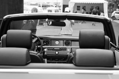 Otomobil Rolls-Royce Phantom Drophead Coupe