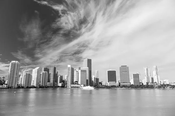 Майамі skyline хмарочос — стокове фото