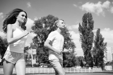 Koç ve egzersiz, eğitmen.