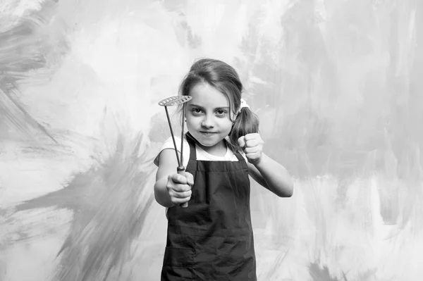 Niño en delantal de cocinero . —  Fotos de Stock