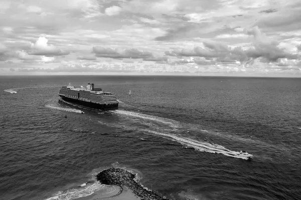 Navio de cruzeiro miami — Fotografia de Stock