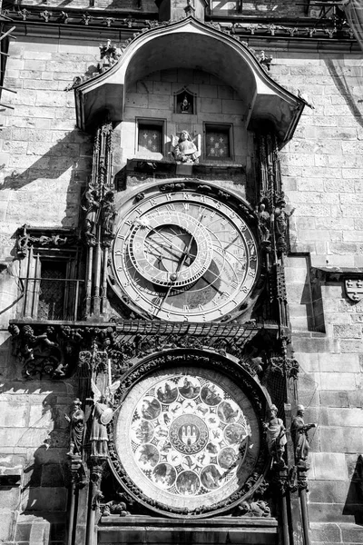 Pražské orloje na Starém Městě v Praze — Stock fotografie