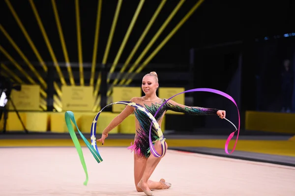 Kyjev Ukrajina Března 2017 Gymnastka Provést Rytmické Gymnastice Soutěži Deriugina — Stock fotografie