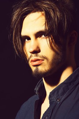 makaslı sakallı maço