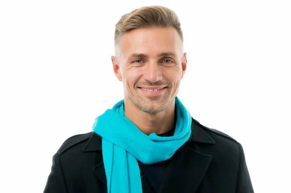 C'est à ça que ressemble l'homme élégant. Heureux homme isolé sur blanc. Beau sourire homme avec accessoire de mode. Homme mûr caucasien avec barbe moustache non rasée et coiffure élégante. Mode d'automne — Photo