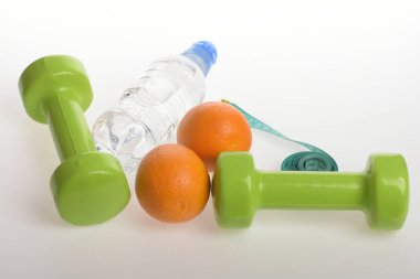 Halter parlak yeşil renk, su şişesi, ölçü birimi teyp