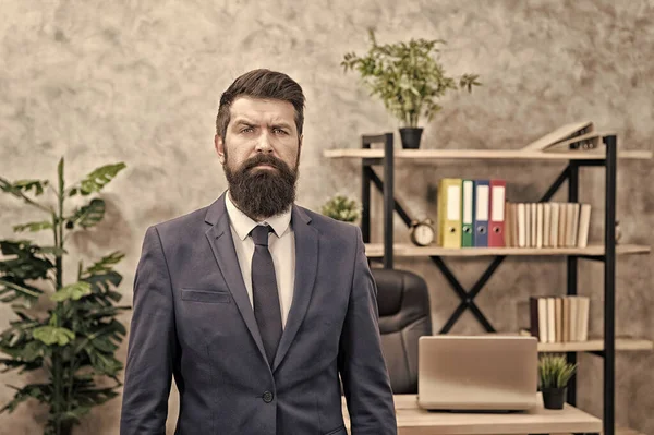 Recruiter professional occupation. HR manager. Man bearded manager recruiter in office. Recruiter career. Human resources. Hiring concept. Recruitment department. Job interview. Welcome team member — Stock Photo, Image