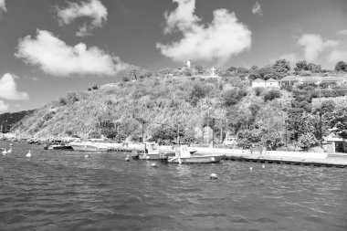 Okyanus gezisi. Egzotik tatil fikirleri. Tatil deniz plajı. Tropik ada. Kıyı deniz gemileri st.barts mavi su rıhtım. Seyahat ve dolaşıp. Turizm konsepti. Yaz tatili destinasyonları