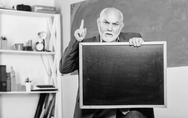 Back to school. Remember this information. 1 september. Man teacher demonstrate blank chalkboard. School advertisement. To do list. School educator with blackboard copy space. Important information — Stock Photo, Image