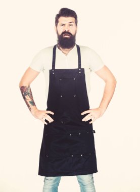 Gerçek olamaz. Sürpriz duyguları ifade eden sakallı adam. Sakallı yüzünde büyük bir sürpriz ile duygusal hipster. Aşçı ya da çalışan adam sürpriz aldı. Hayat sürprizle dolu.