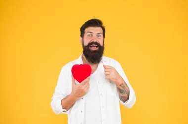 Tatil kutlaması. Aşk ve romantizm. İnsan organ bağışçısı olmak. Sakallı adam kırmızı kalp. Vahşi hippi kalbine iyi bakıyor. Sevgilin olmama izin ver. Sağlık hizmetleri. Kalp atışı kontrolleri. Aşık olmak.