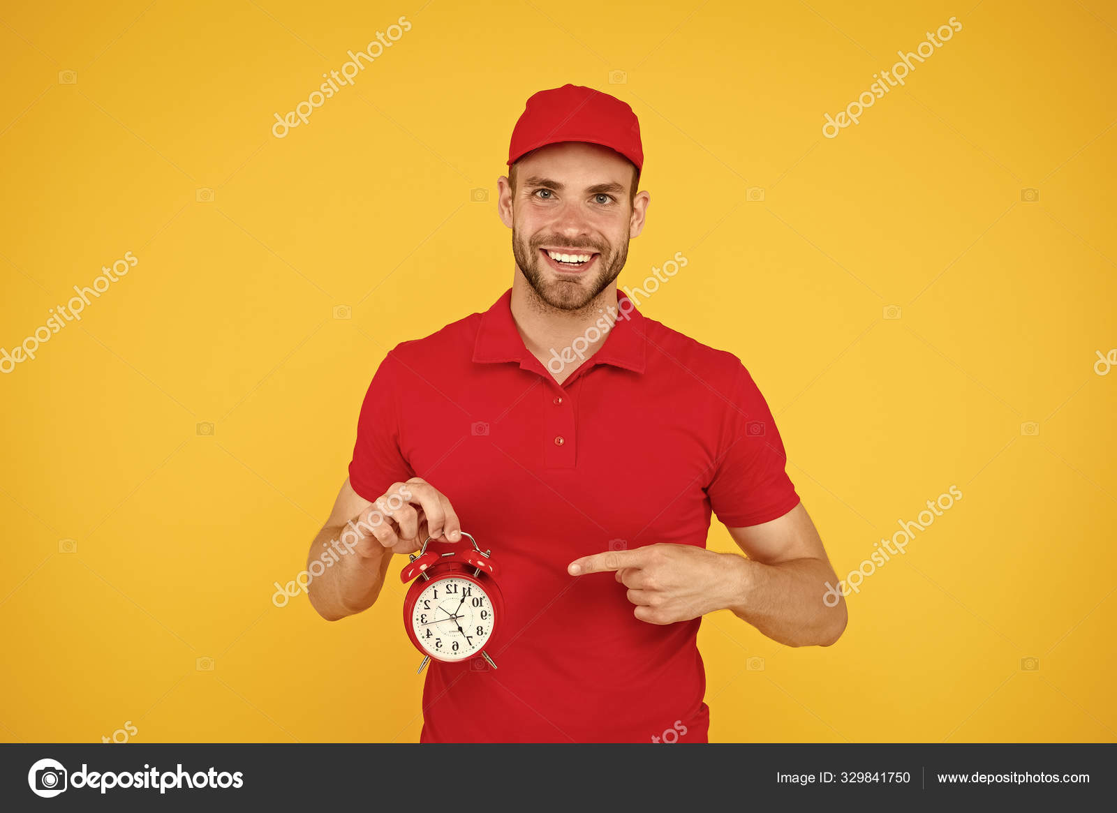 Will delivery. доставщик пиццы. человек который грузит. водитель экспедитор. экспедитор.