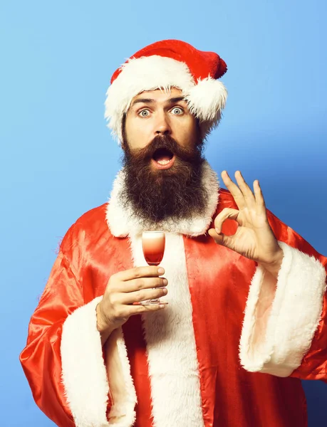 Bonito barbudo santa claus homem — Fotografia de Stock