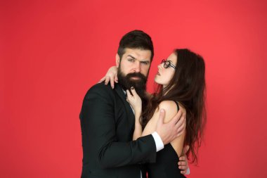 Tatlı ve tatlı bir ilişki her kızın rüyasıdır. Birbirine aşık bir çift. Birkaç gol konsepti. Güven ve destek. Romantik ilişkiler. Erkek ve kadın sarılıyor. Aile sevgisi. Bizim özel günümüz. Çift randevusu