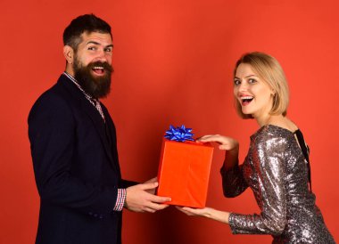 Noel ailesi ve flört konsepti. Birbirine aşık çift