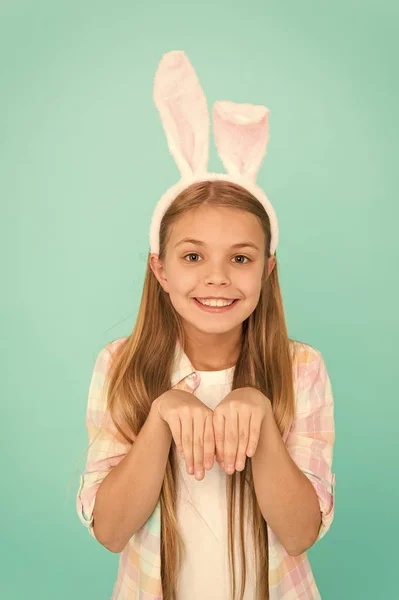Excitement of easter season. Cute little girl wearing bunny ears headband. Fashion accessory for easter costume party. Small girl child in easter bunny style. Looking pretty in easter bunny attire — Stock Photo, Image