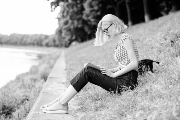 Lost in fairytale. reading is my hobby. Summer study. student girl with book outdoor. inspired by novel author. interesting story. Relax and get new information. woman in park reading book — Stock Photo, Image