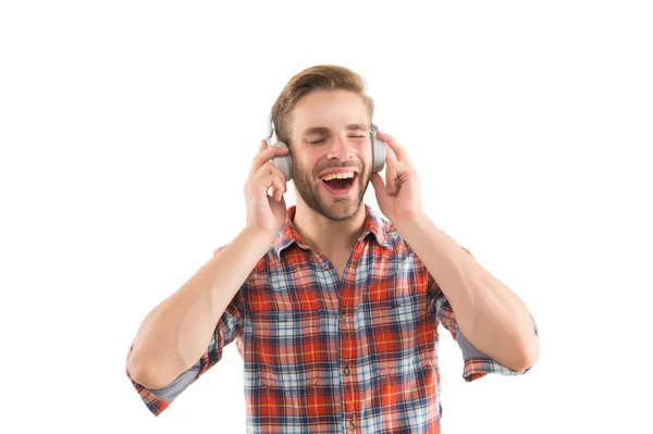 Musik zur Motivation hören. Favoritenliste. Drahtlose Kopfhörer. Modernes Kopfhörer-Konzept. Mann gut aussehender Kerl hört Musik Kopfhörer-Gadget. Podcast natürlich. Audioguide. Perfekter Klang — Stockfoto