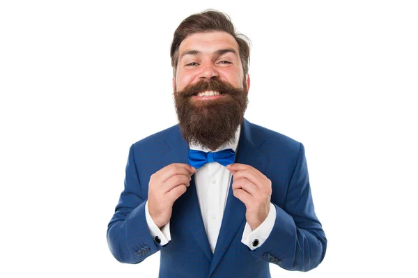 Excelente olhar. Pensa diferente. Gerente de eventos. Negócios na vida moderna. Groom pronto para o casamento. Homem barbudo em processo formal. Empresário com barba usar gravata borboleta. Negócios modernos. Festa pessoal — Fotografia de Stock