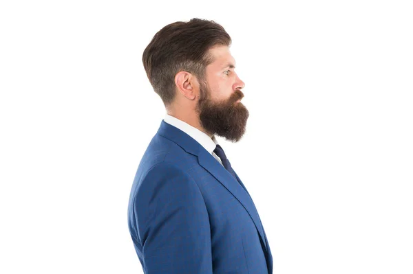 Crecer bigote o barba. Cabello facial. barba recién recortada. aumentar su confianza en sí mismo. hombre maduro brutal con corte de pelo perfecto de perfil. hipster barbudo aislado en blanco. concepto de salón de peluquería — Foto de Stock