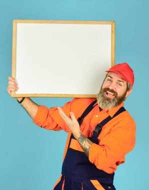 Oda servisi şirketi. Tamirci teknik işler yapıyor. Tamirci. İnsan işçi tahtası kopyalama alanı tutar. Elektrikçi tesisatçı tamirci. İnşaat işçisi. Teknisyenleri tamir ediyorum. Sunduğumuz hizmetler