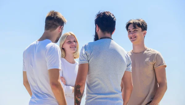 Human communication. Cheerful people communicating. Networking concept. Spending time with friends. Summer vacation. Men woman communicating sky background. Communicative skills. Social interaction — Stock Photo, Image