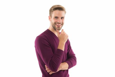 Berber servisi. O her zaman kusursuz görünüyor. Modayı takip ediyorsun. Yüz bakımı. Beyaz tenli yakışıklı adam. Tıraşsız adam. Hippi adam. Kuaför salonu. Erkek modası ve güzellik. Erkek giyim mağazası