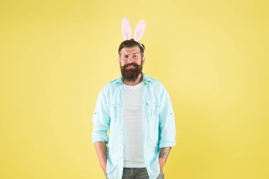 Çin Zodiac 'ı. Erkek tavşan kişilik özellikleri. Tavşan adamlar ılımlı, iyimser ve düşünceli insanlardır. Erkek tavşan kulağı. Burç burcu. Tavşanlar ve Tavşanlar Arasında Farklılık