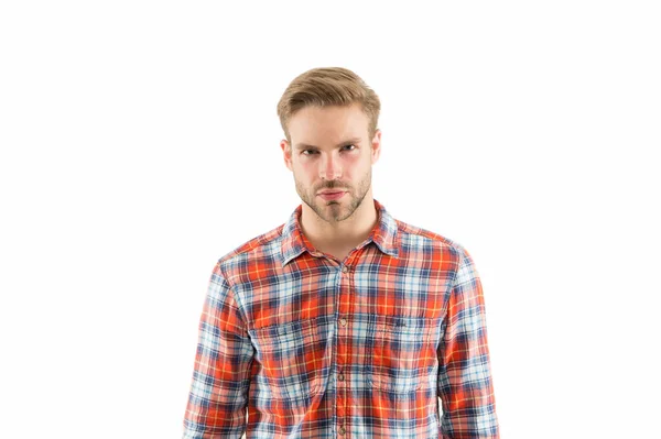 Modelo de moda. Camisa xadrez sempre na tendência. Homem bonito com cerdas no fundo branco. Retrato atraente homem da moda. Estilo casual. Fã de filmes de faroeste. Homem experimente roupas na loja — Fotografia de Stock